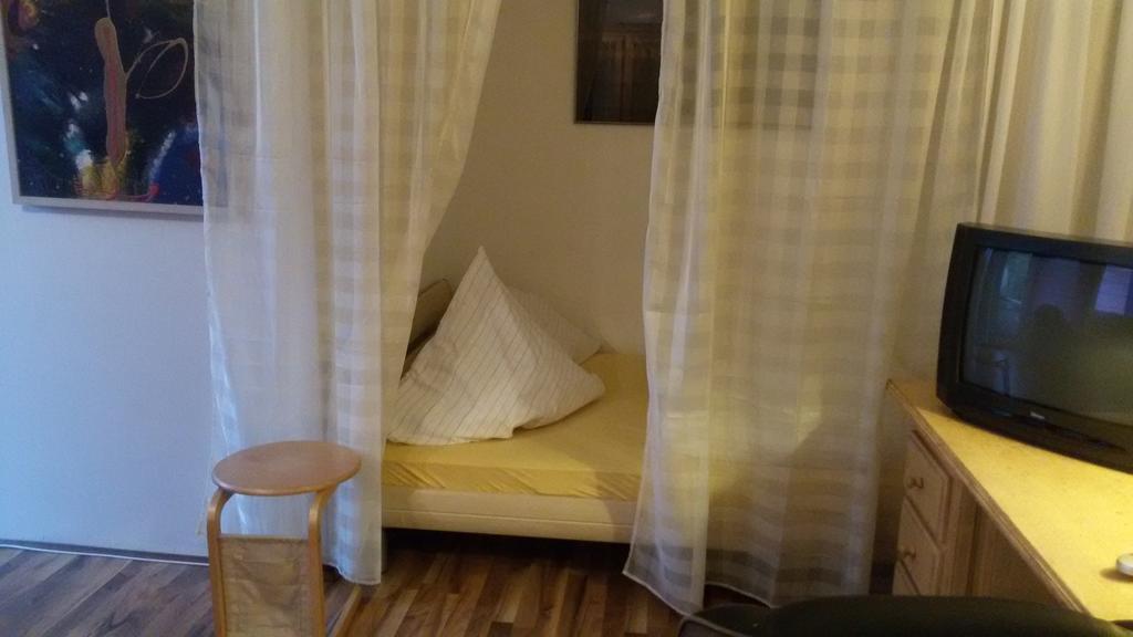 Appartement Easy-bedsit 1 *