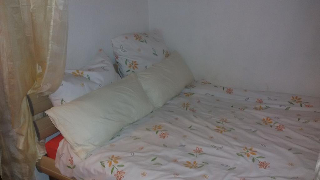Easy-bedsit 1 Appartement *