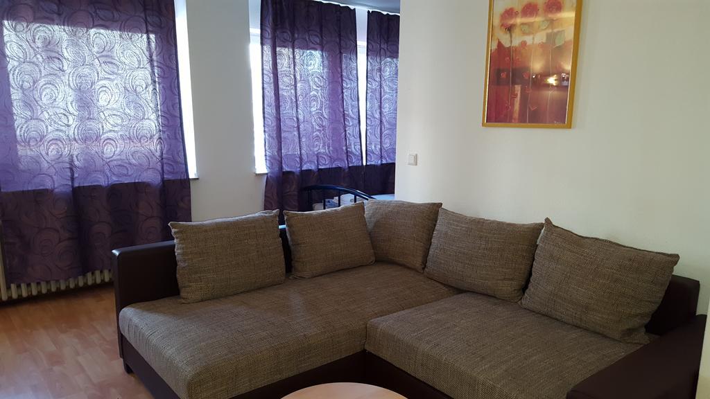 Appartement Easy-bedsit 1 *